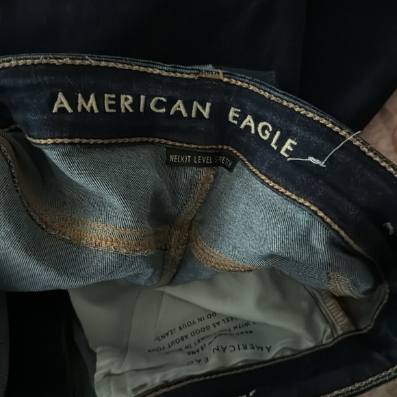Size 10 regular American Eagle jeans - Picture 4 of 5